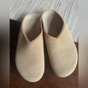 Rothy’s Casual clogs